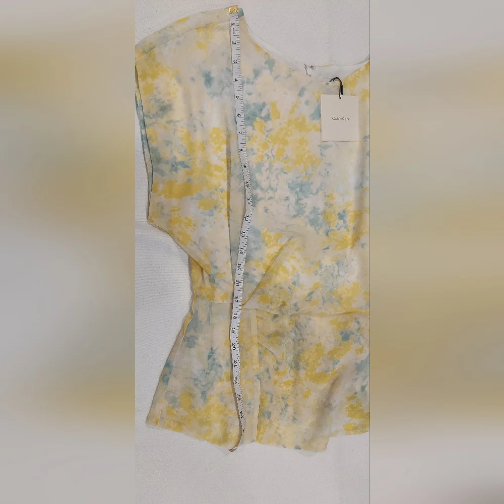 Calvin Klein Yellow and Gray Patterned Blouse - Picture 9 of 10